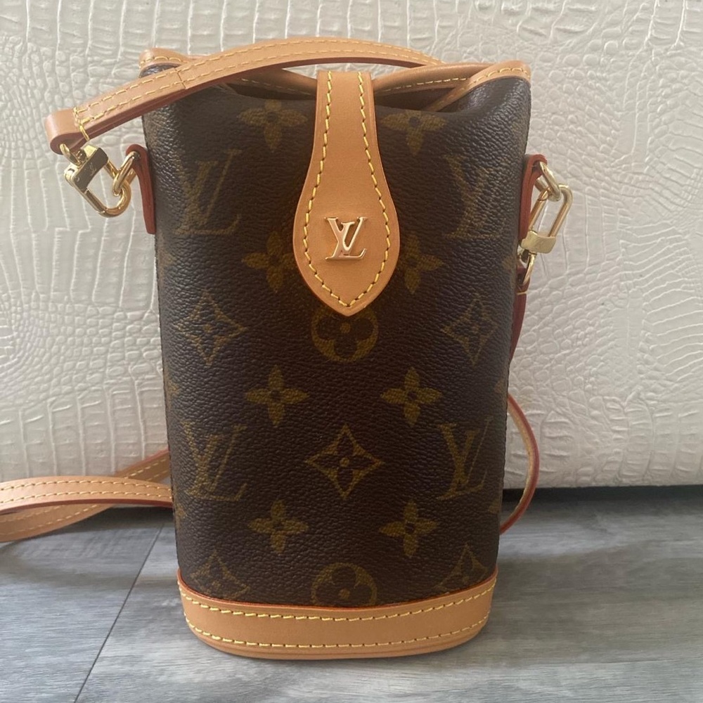 Louis Vuitton Fold Me Pouch Monogram New